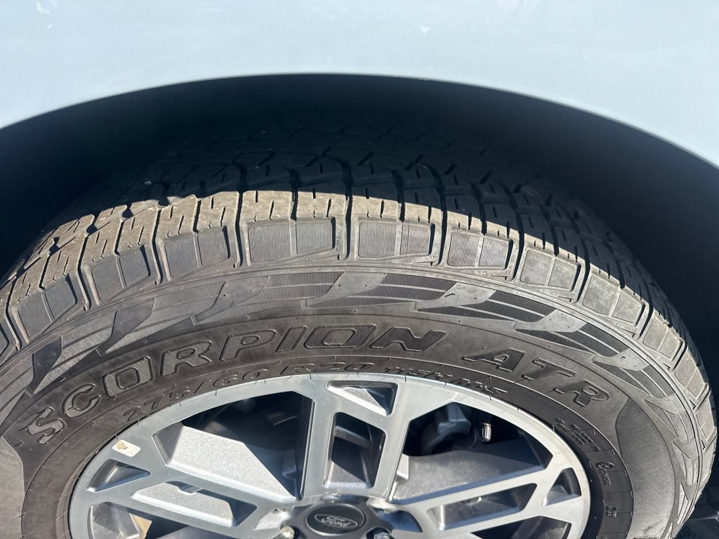 Used 2025 Ford Expedition Max Active AWD/4WD image 28