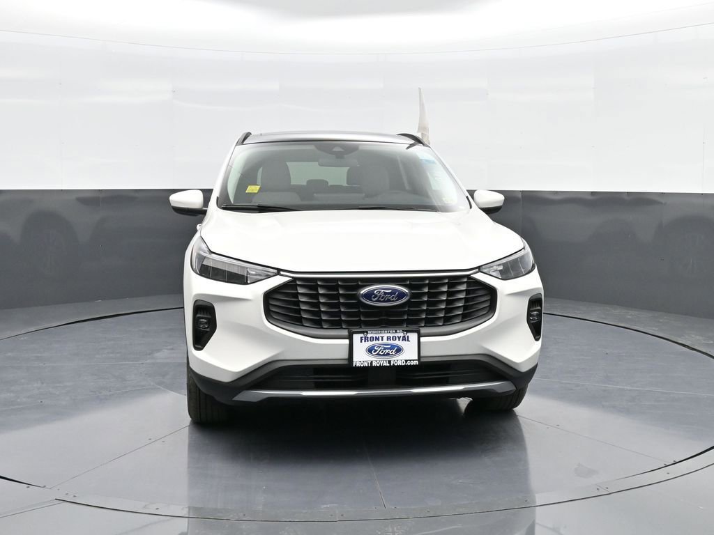 New 2025 Ford Escape SE FWD image 2