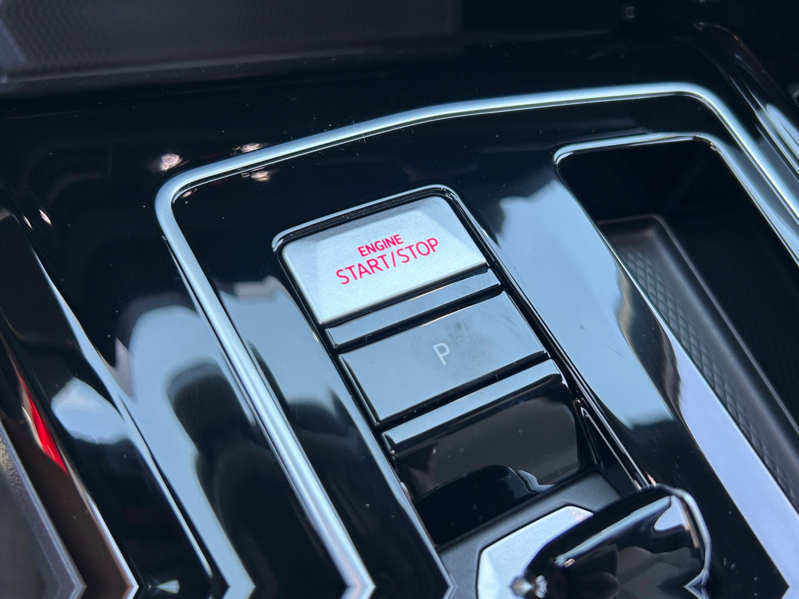 New 2026 Volkswagen GTI SE FWD image 29