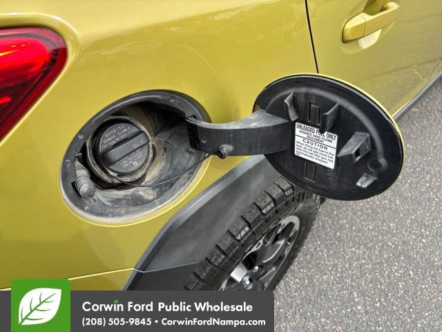 Used 2021 Subaru Crosstrek 2.0i Premium AWD/4WD image 10