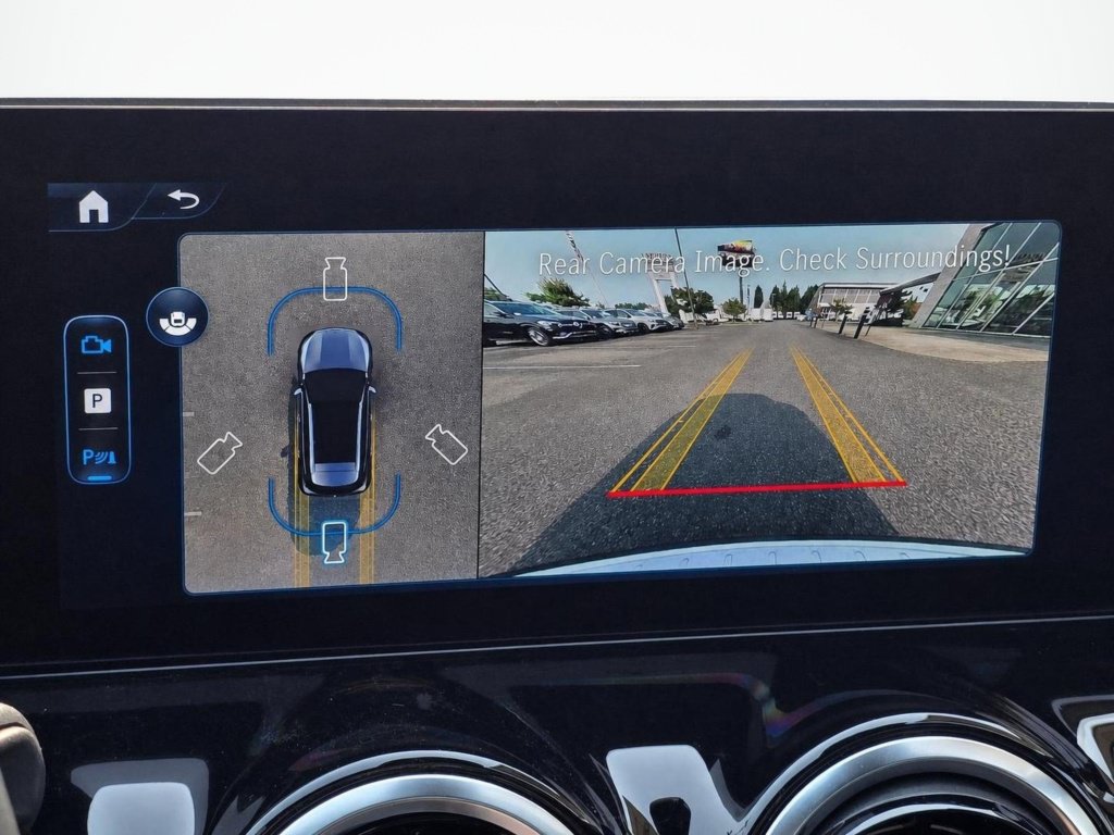 New 2026 Mercedes-Benz GLA 250 4MATIC image 40