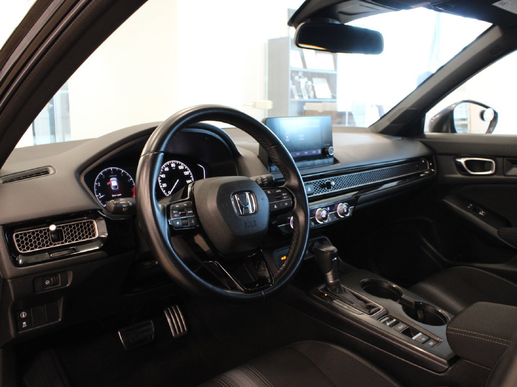 Used 2024 Honda Civic Sport image 14