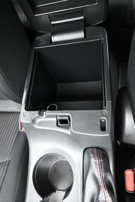 Used 2016 MAZDA MAZDA3 i Touring FWD image 21