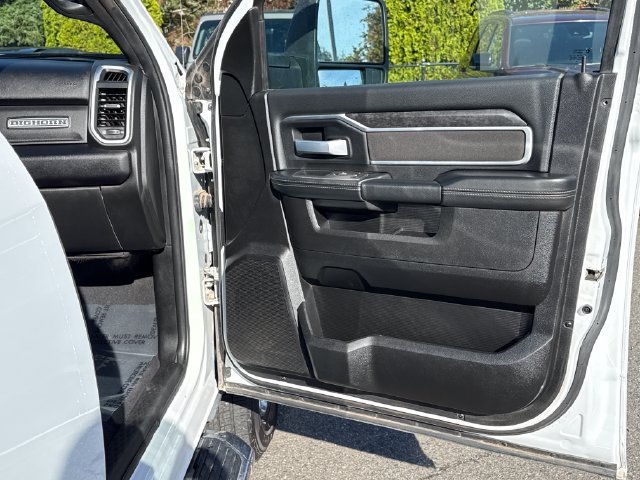 Used 2024 RAM 2500 Big Horn AWD/4WD image 22