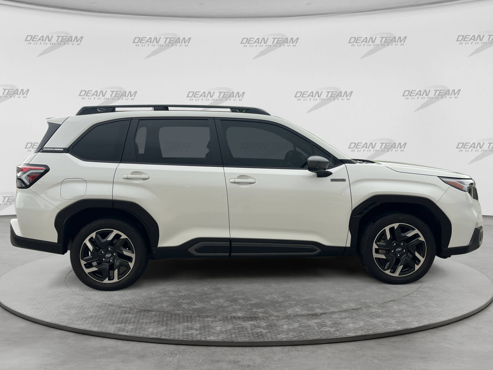 Certified 2025 Subaru Forester Limited AWD/4WD image 8