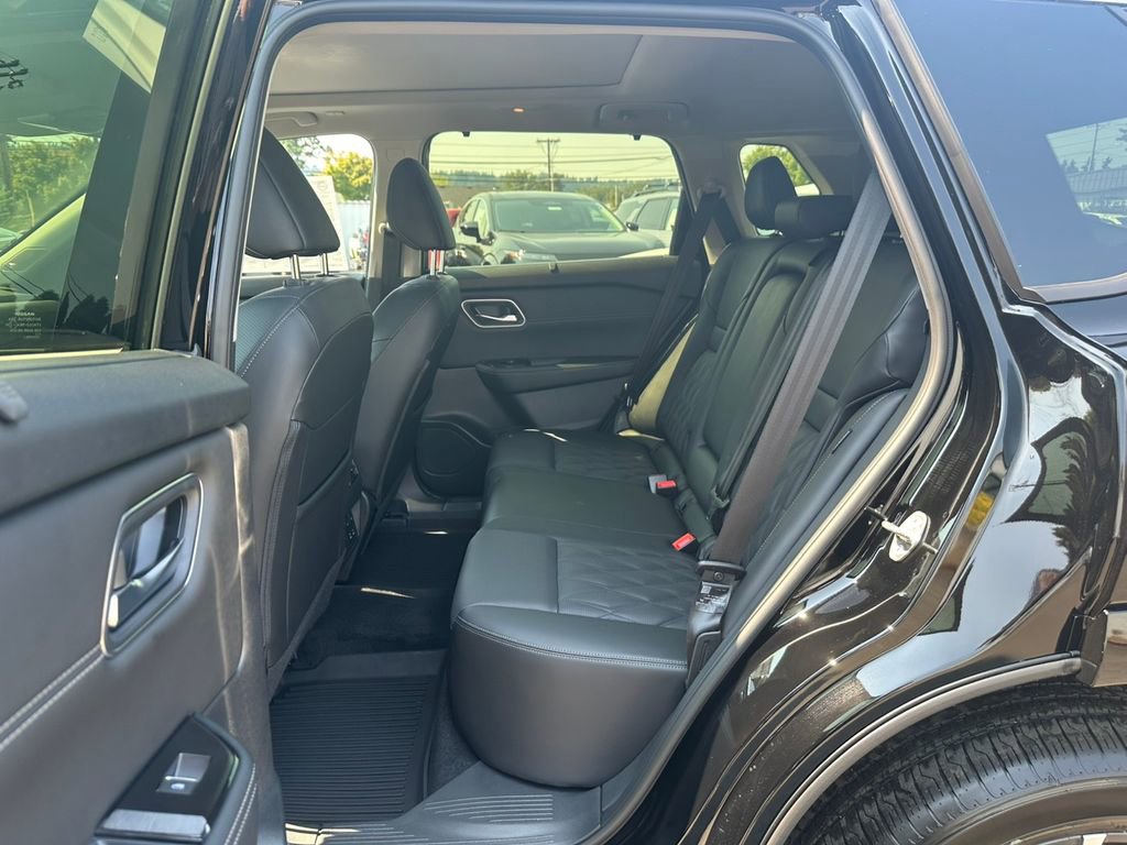 New 2026 Nissan Rogue Platinum w/ Platinum Premium Package image 25