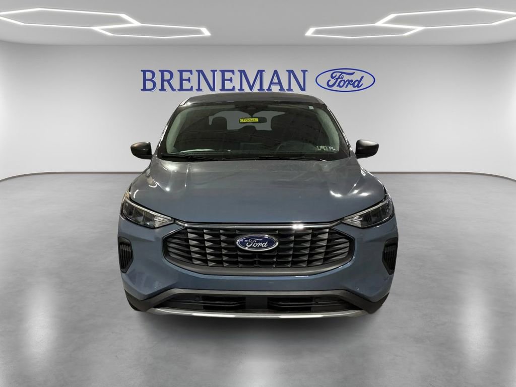 Used 2025 Ford Escape Active image 2