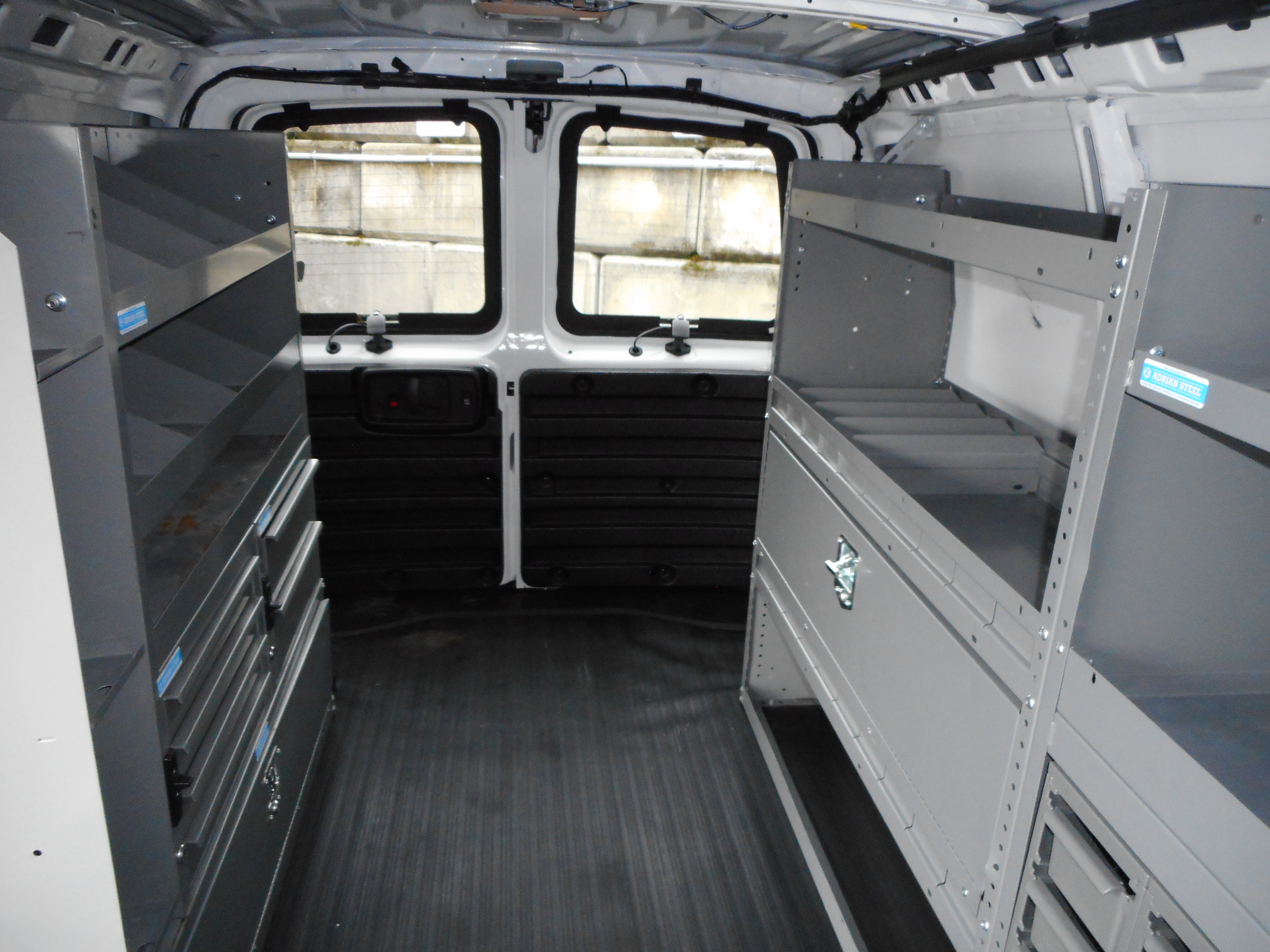 Used 2013 GMC Savana 3500 w/ Power Package image 20