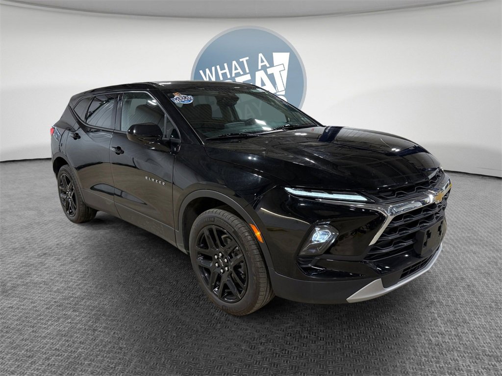 Used 2023 Chevrolet Blazer LT w/ Driver Confidence Package image 1