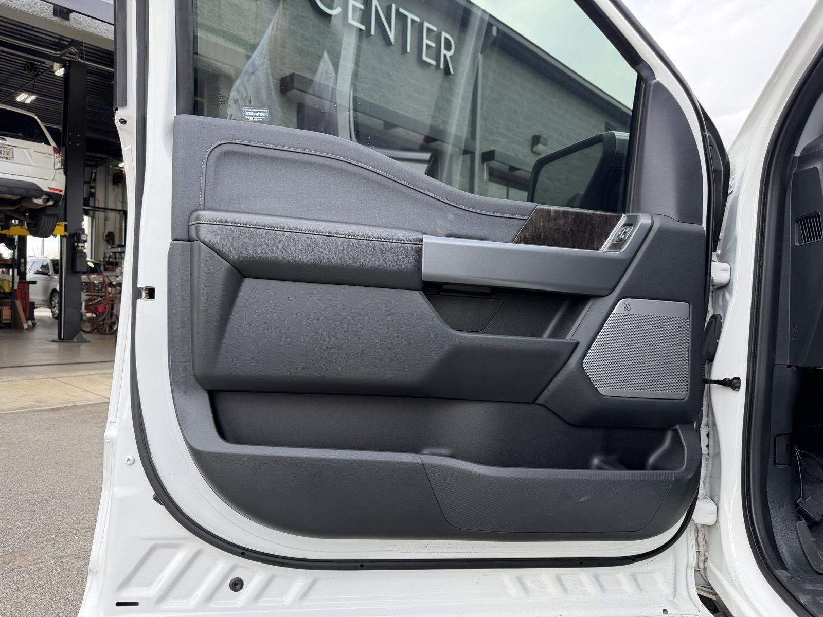 Used 2021 Ford F150 Lariat w/ Equipment Group 502A High AWD/4WD image 32