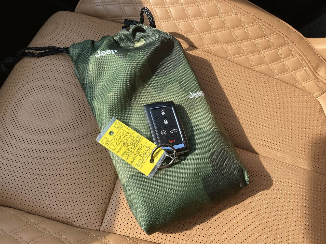 Used 2023 Jeep Grand Cherokee L Summit w/ Advanced Protech Group IV image 60