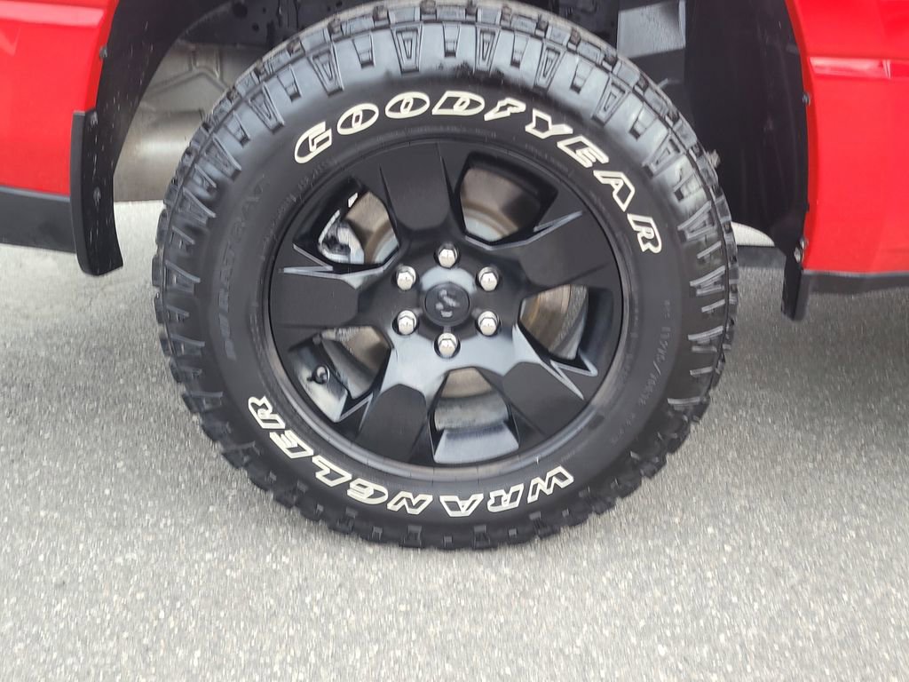 Used 2025 RAM 1500 Classic Warlock AWD/4WD image 6