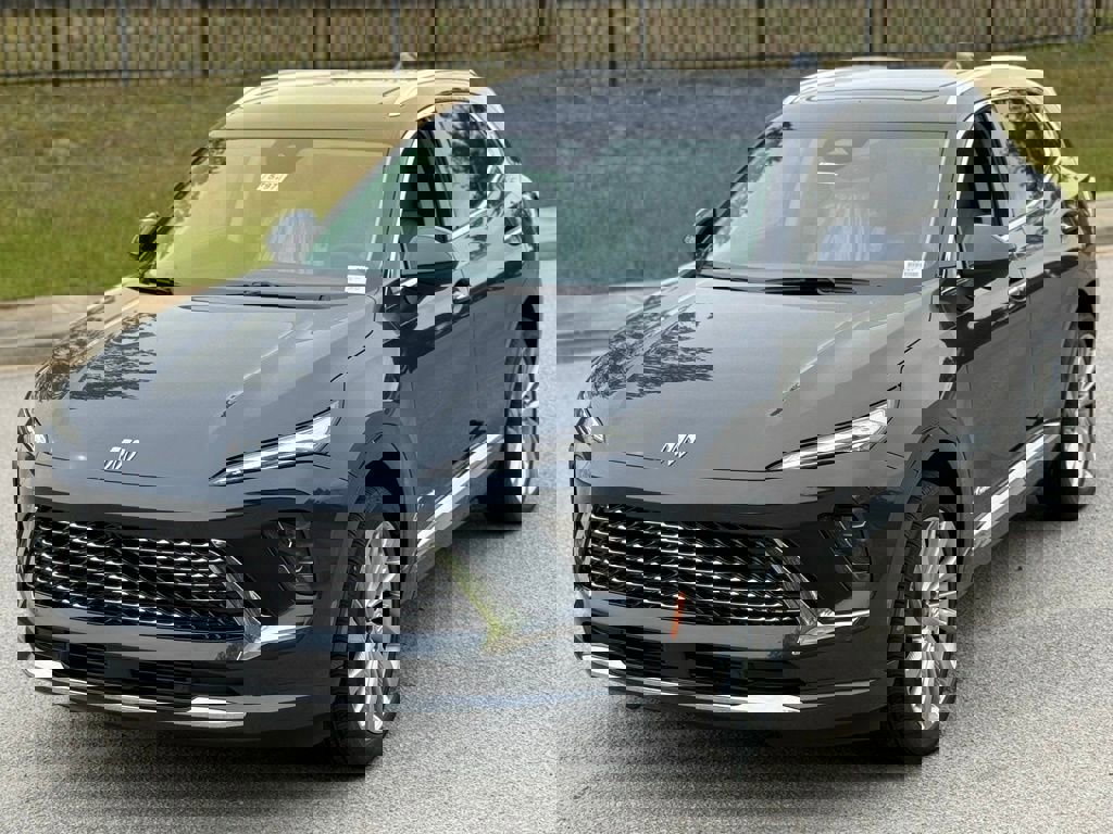 New 2026 Buick Envision Avenir image 9