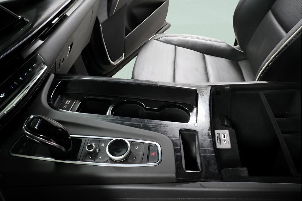 Used 2023 Cadillac Escalade Sport w/ Touring Package image 19