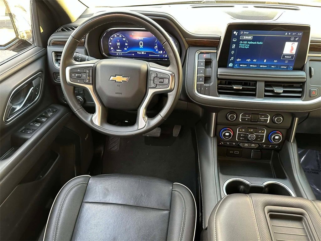 Used 2024 Chevrolet Suburban Premier image 18