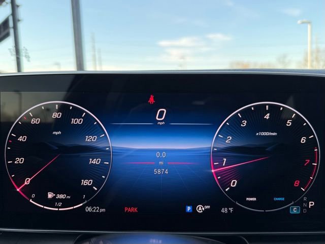 Used 2026 Mercedes-Benz GLC 300 4MATIC image 19