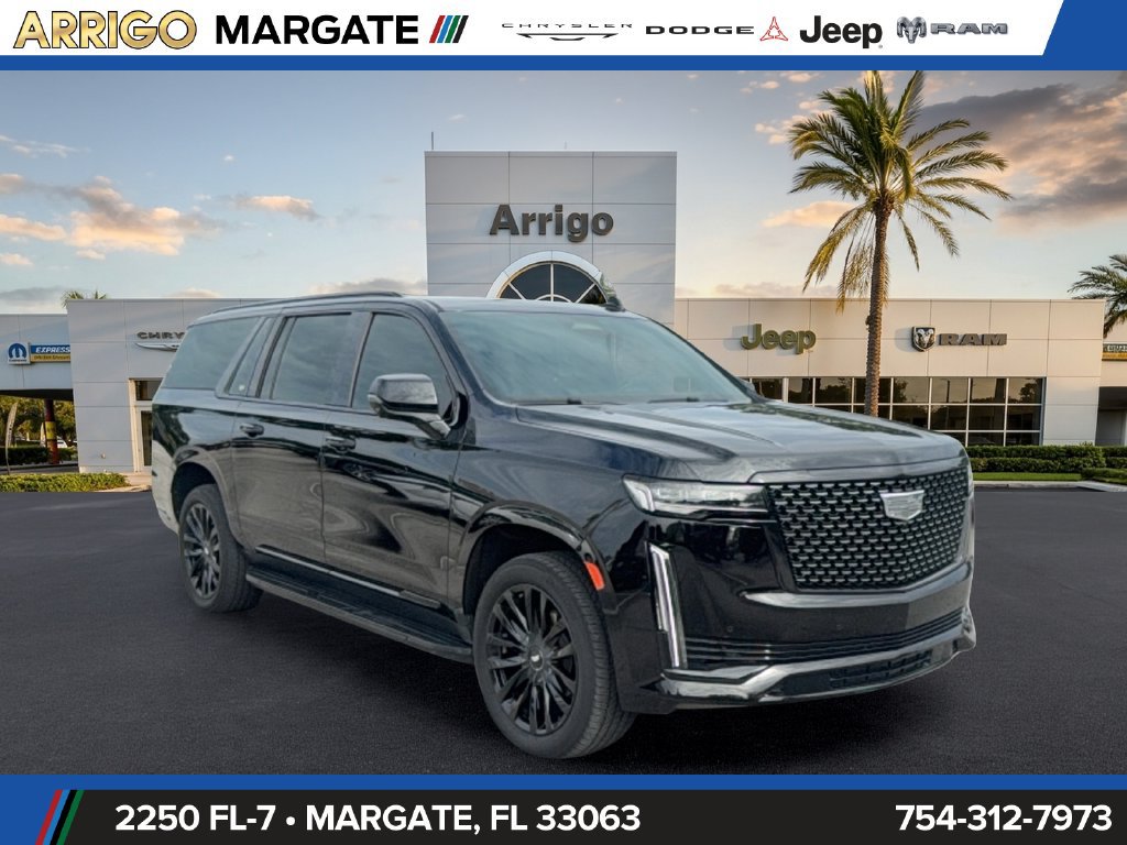 Used 2023 Cadillac Escalade ESV Luxury RWD image 1