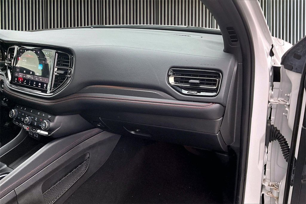 Used 2023 Dodge Durango GT image 17