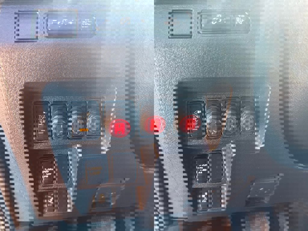 Used 2022 Nissan Frontier S w/ Technology Package image 11