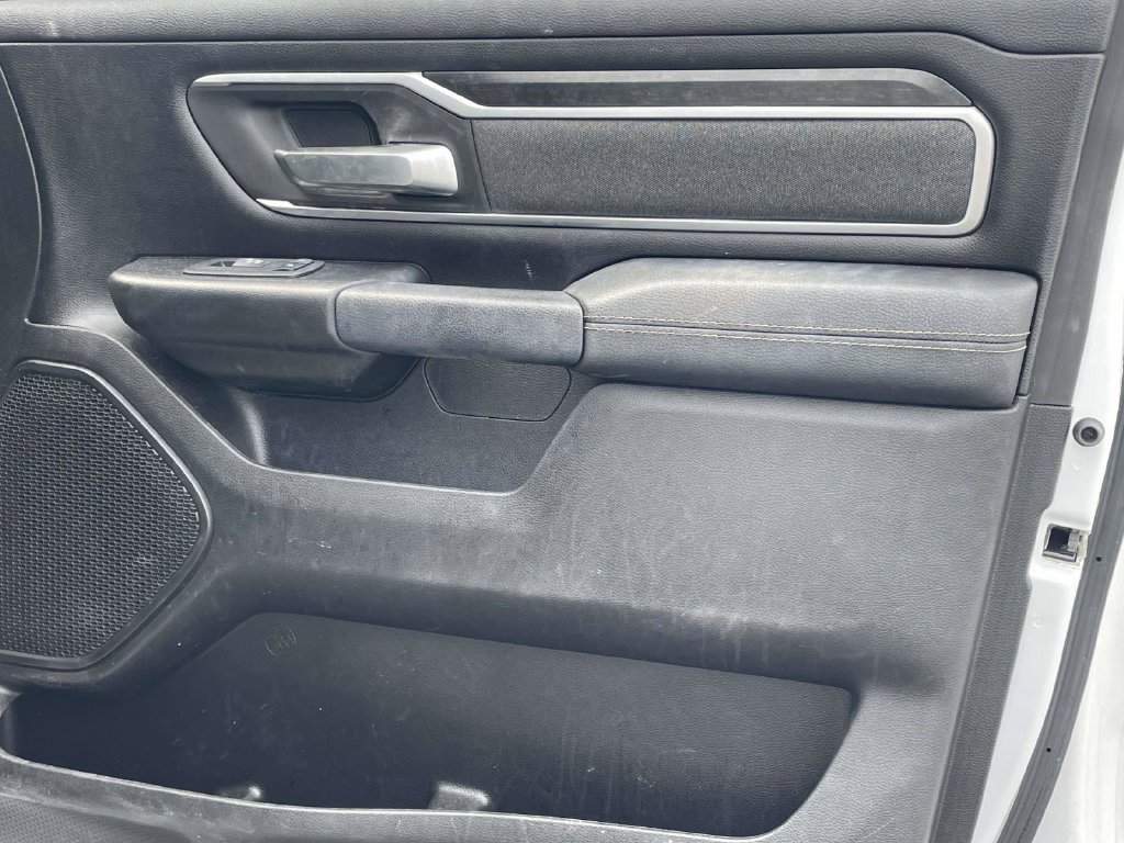 Used 2022 RAM 1500 Big Horn w/ Night Edition AWD/4WD image 13