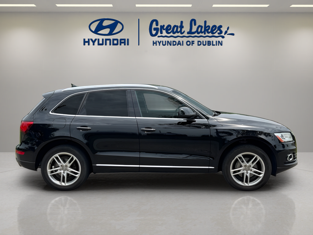 Used 2017 Audi Q5 2.0T Premium Plus w/ Technology Package AWD/4WD image 6