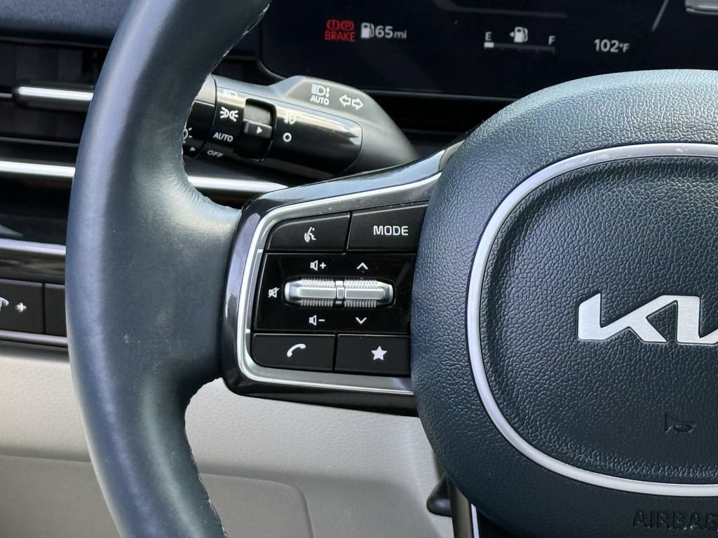 Used 2025 Kia Carnival SX Prestige FWD image 13