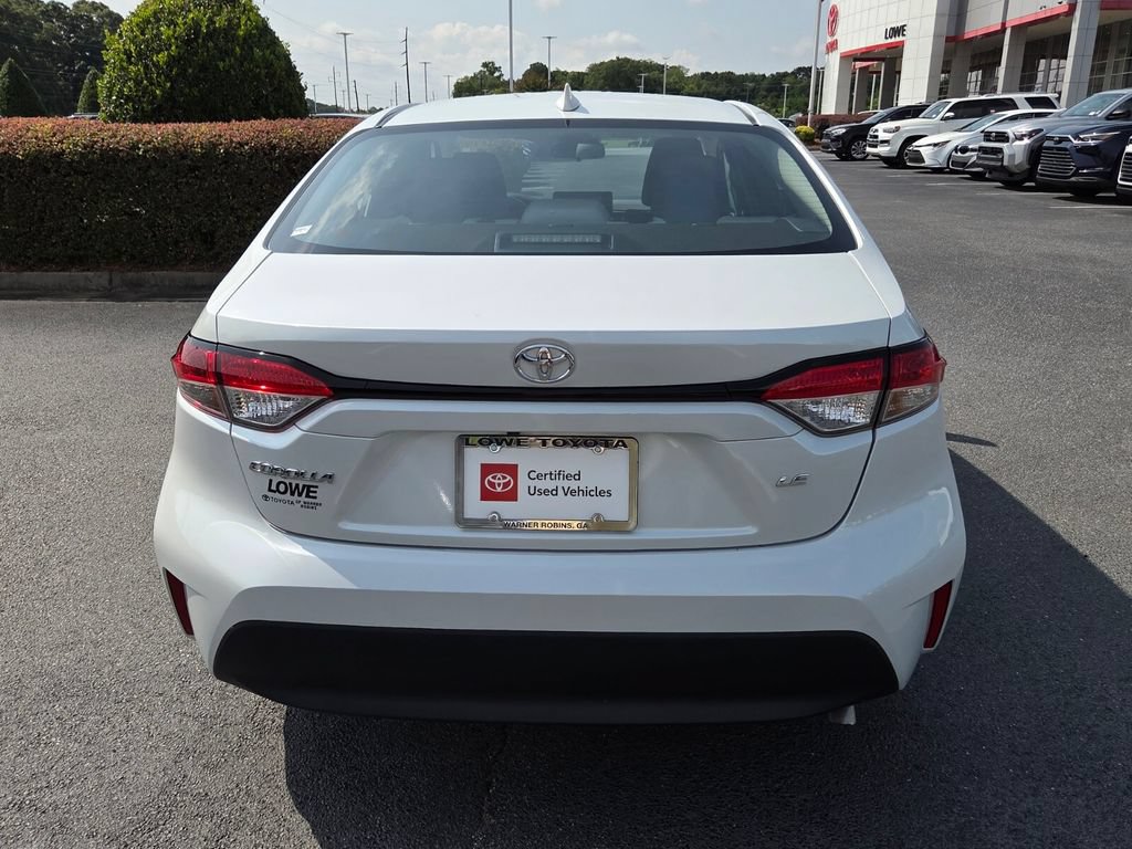 Certified 2025 Toyota Corolla LE FWD image 10