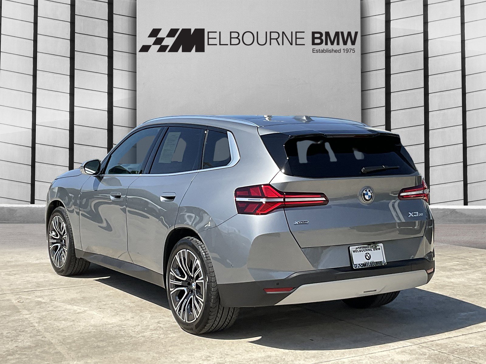 Used 2026 BMW X3 xDrive30i w/ Premium Package AWD/4WD image 6