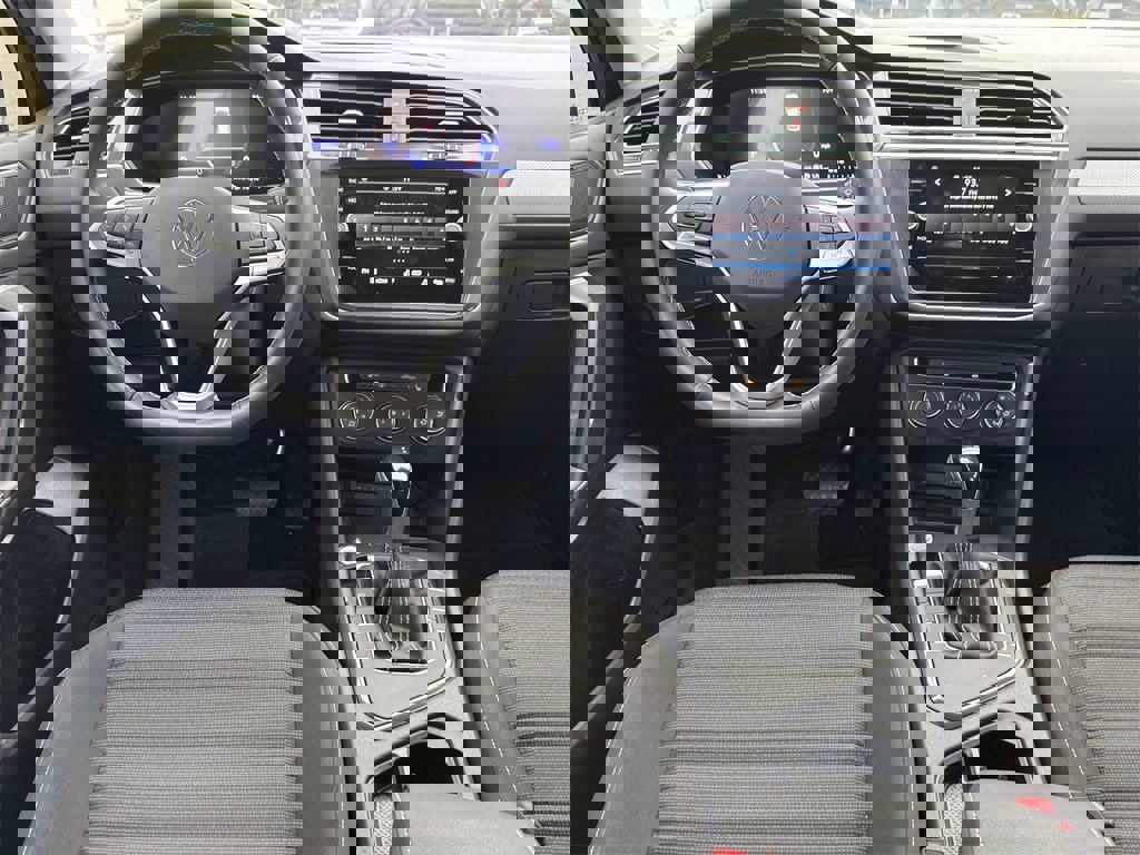 New 2024 Volkswagen Tiguan S image 23