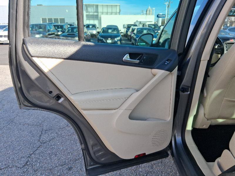 Used 2011 Volkswagen Tiguan S AWD/4WD image 14