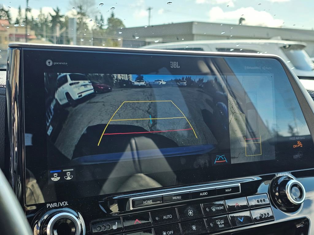 Used 2021 Toyota Highlander Limited image 22