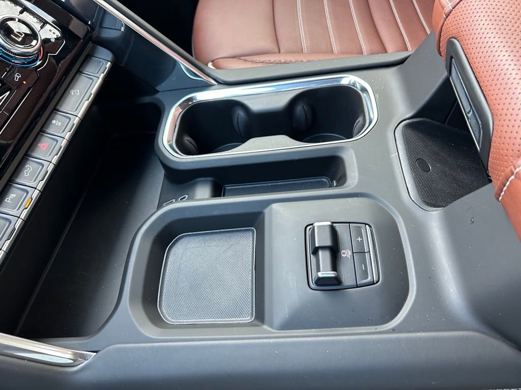 Certified 2025 GMC Sierra 2500 Denali Ultimate AWD/4WD image 42