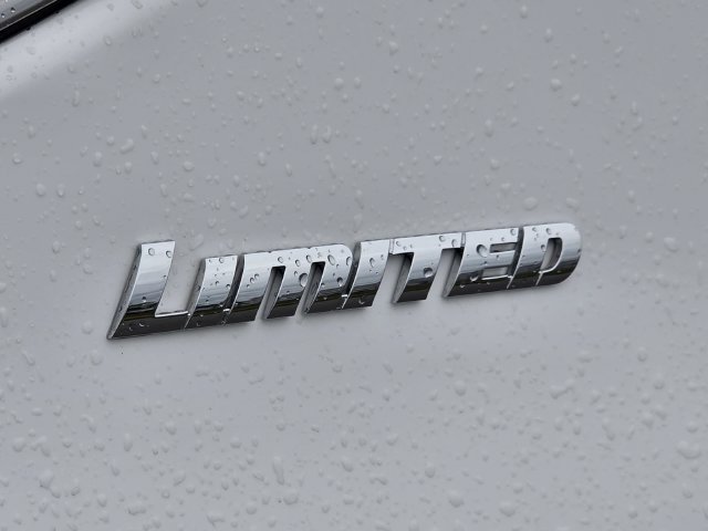 Used 2023 Toyota Tundra Limited AWD/4WD image 44