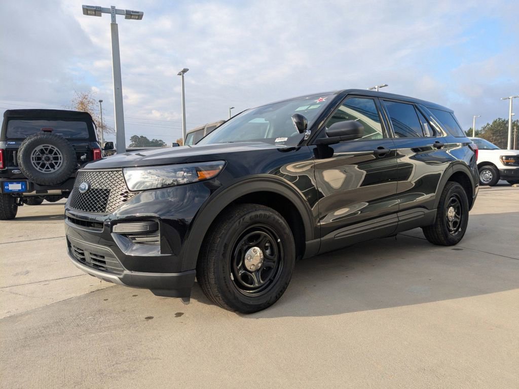 New 2025 Ford Explorer 4WD Police Interceptor image 6