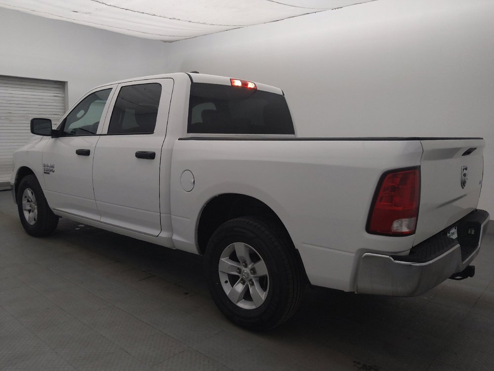 Used 2022 RAM 1500 Classic SLT RWD image 3