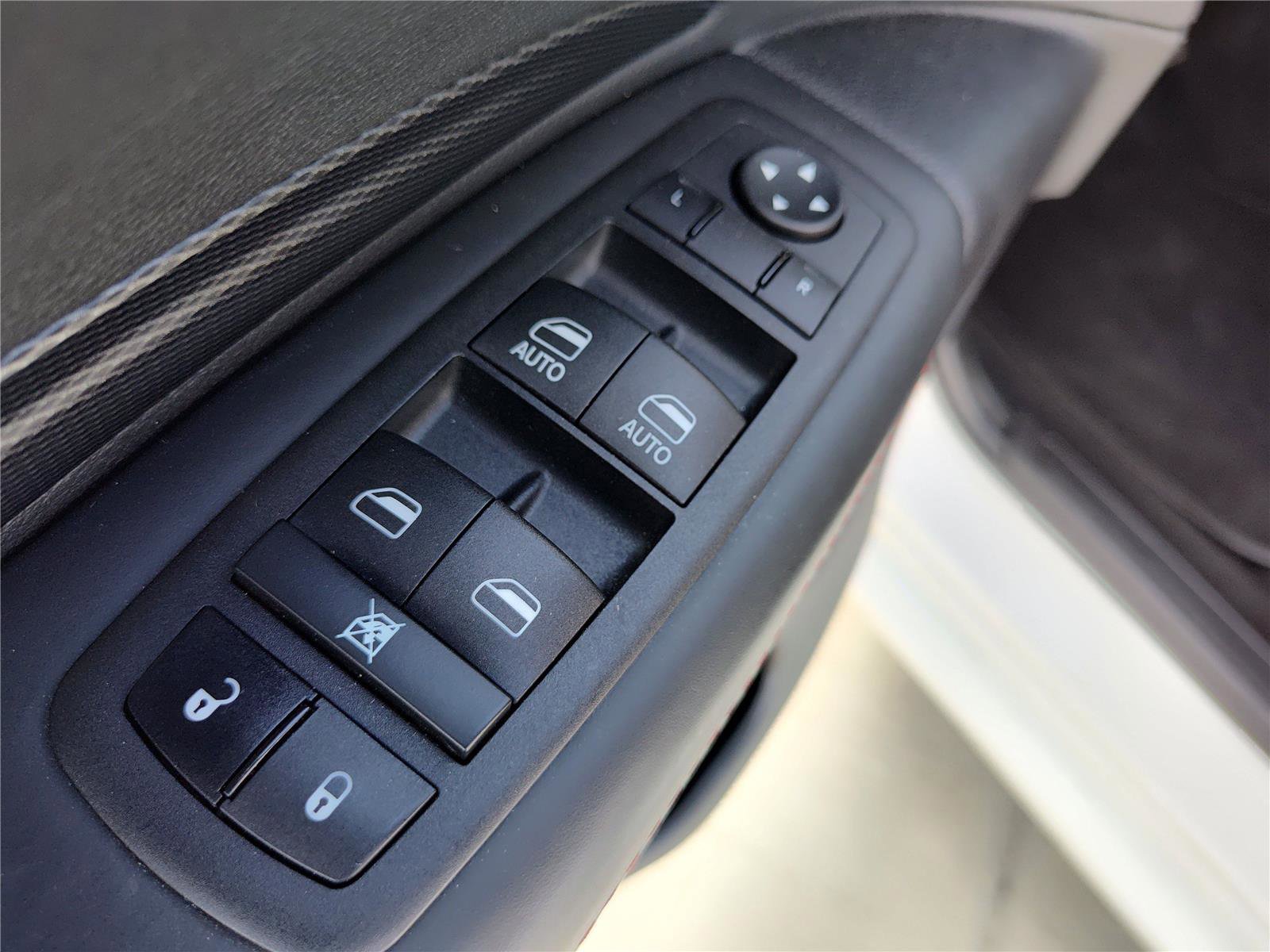 Used 2024 Dodge Durango GT image 17