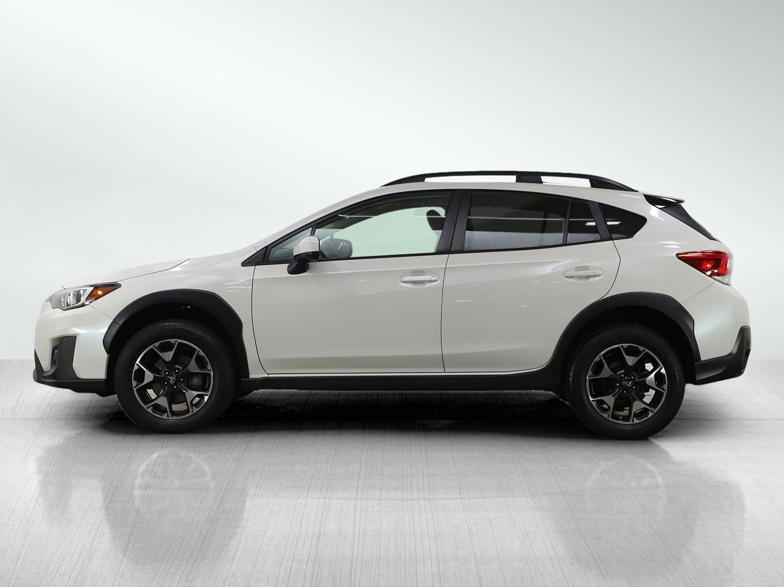 Used 2019 Subaru Crosstrek 2.0i Premium image 2