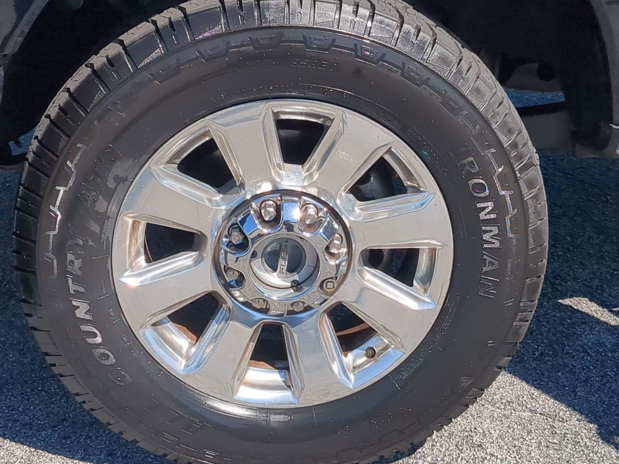 Used 2021 Ford F250 Platinum w/ FX4 Off-Road Package AWD/4WD image 10