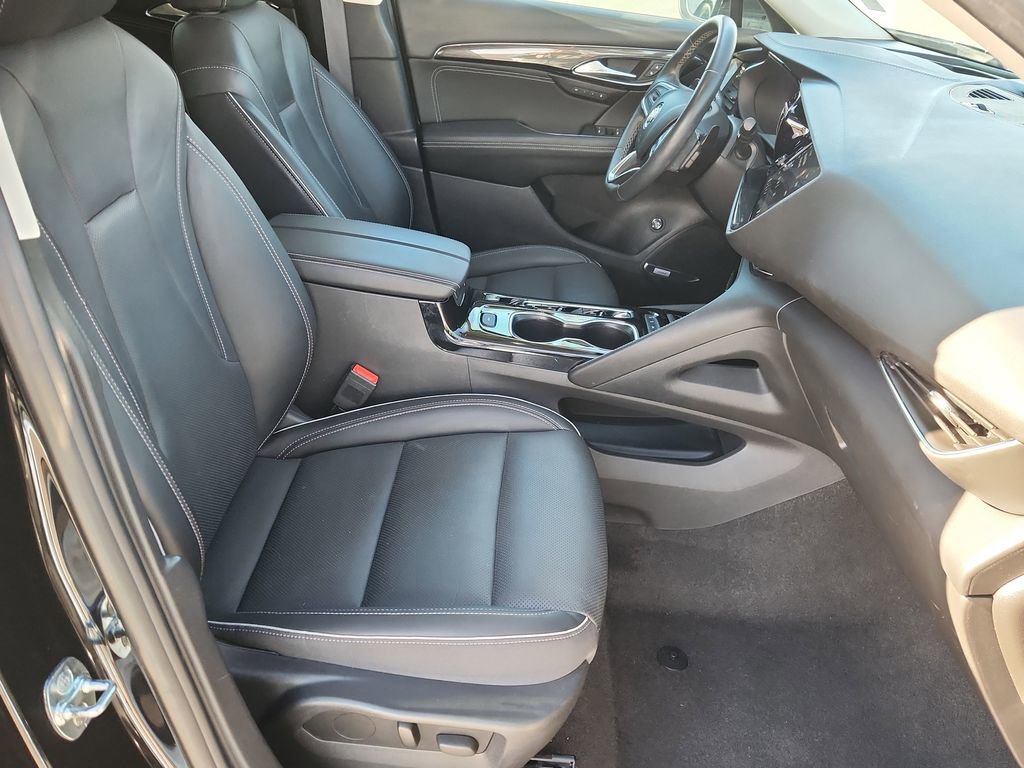 Used 2023 Buick Envision Essence w/ Technology Package I image 16
