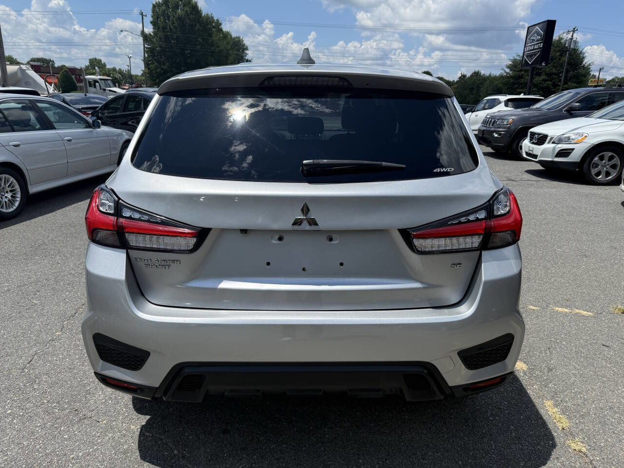 Used 2020 Mitsubishi Outlander Sport SE image 5