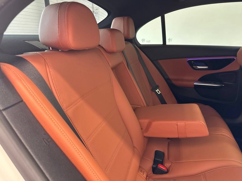 Used 2023 Mercedes-Benz C 300 4MATIC Sedan image 11