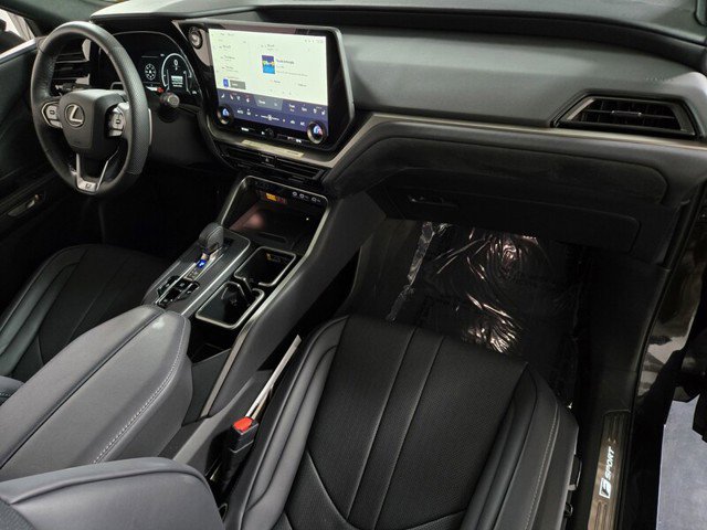 Certified 2026 Lexus TX 500h 500h F SPORT Performance Premi image 24