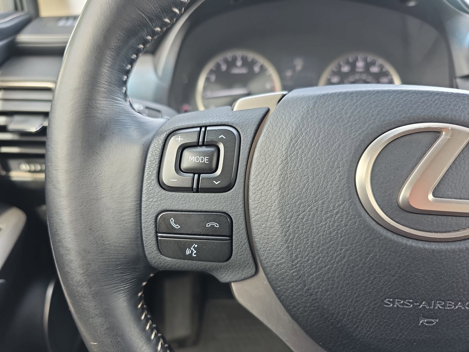 Used 2016 Lexus NX 200t AWD w/ Premium Package image 17