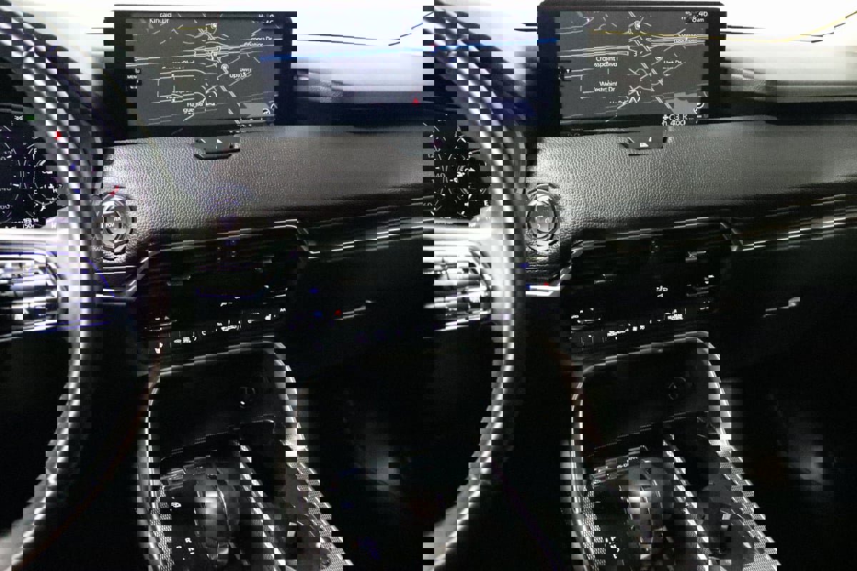 Used 2025 MAZDA CX-70 Plug-In Hybrid w/ Premium Pkg image 43