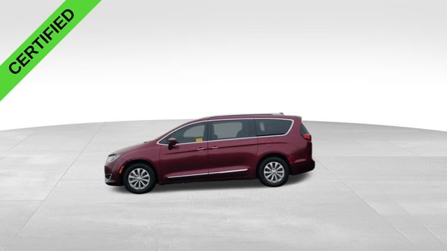 Used 2018 Chrysler Pacifica Touring-L Plus image 6