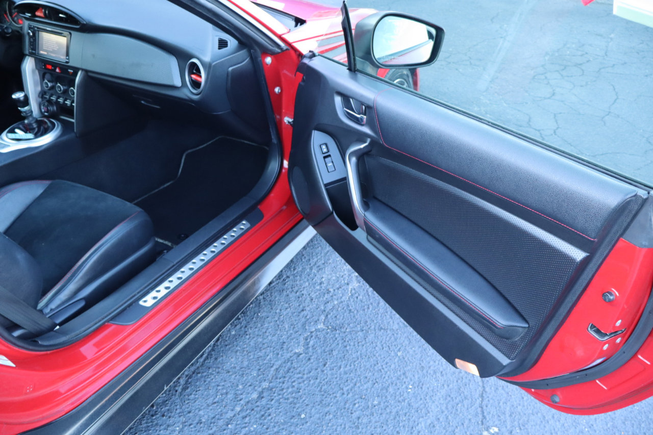 Used 2015 Subaru BRZ Limited image 37