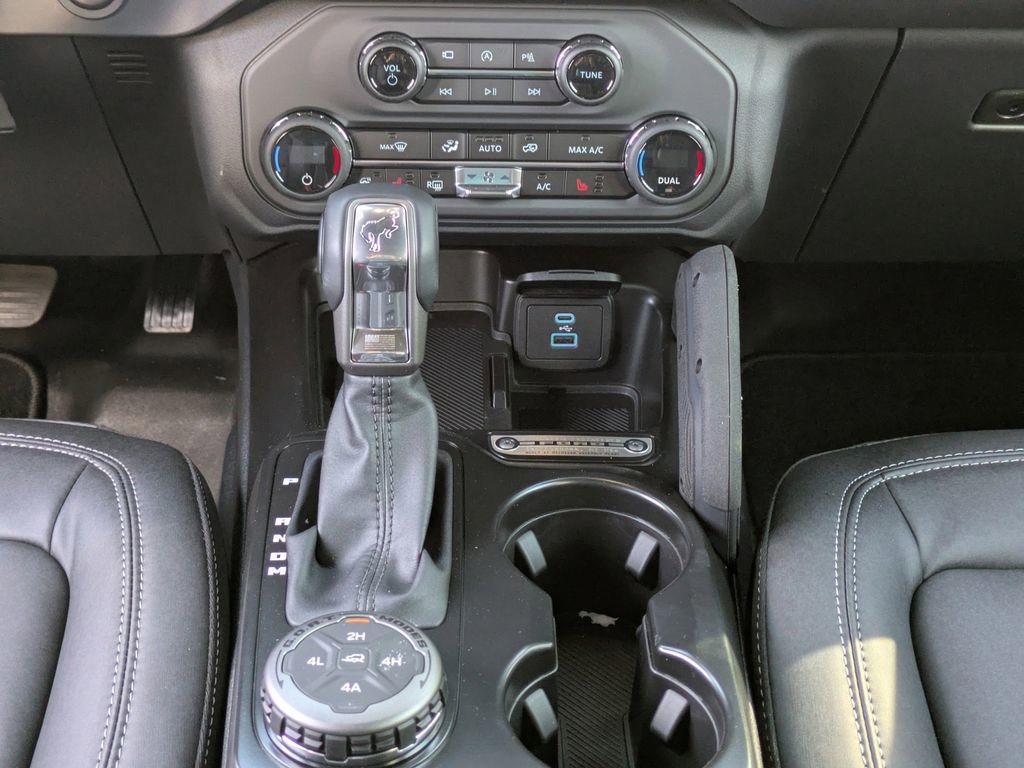 New 2025 Ford Bronco Badlands image 22