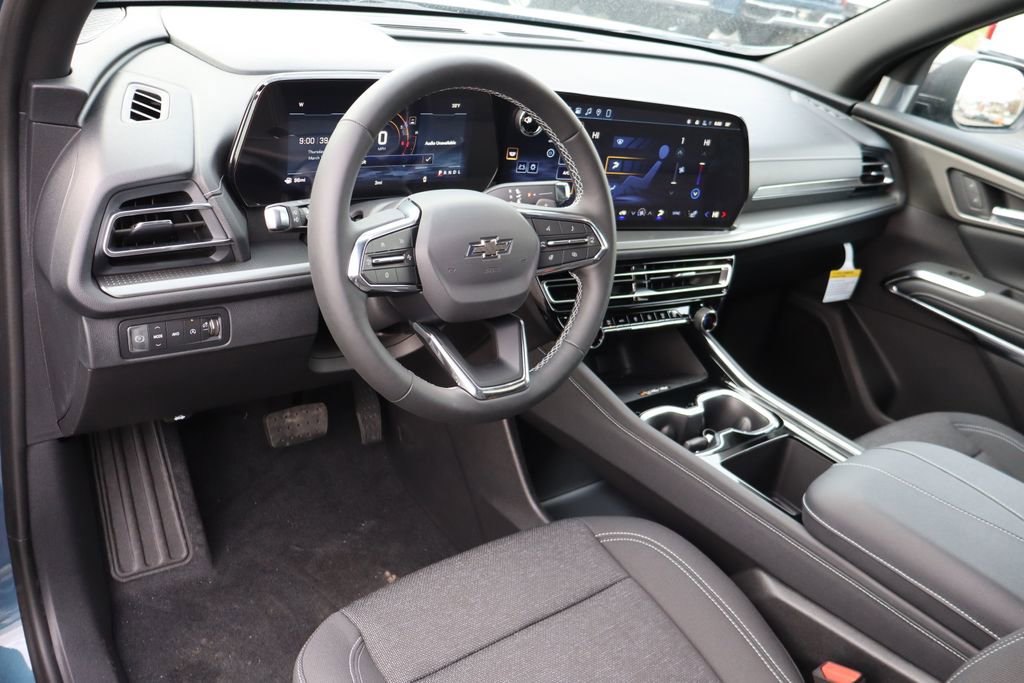 New 2026 Chevrolet Traverse LT w/ Midnight/Sport Edition image 6