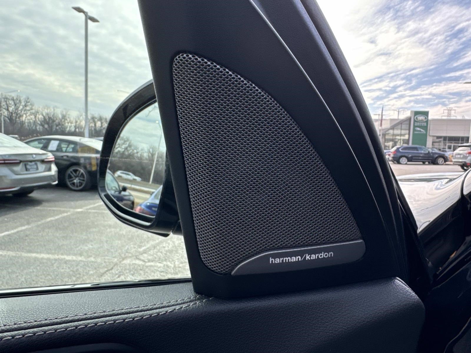 Certified 2023 BMW X5 xDrive45e w/ Executive Package image 19