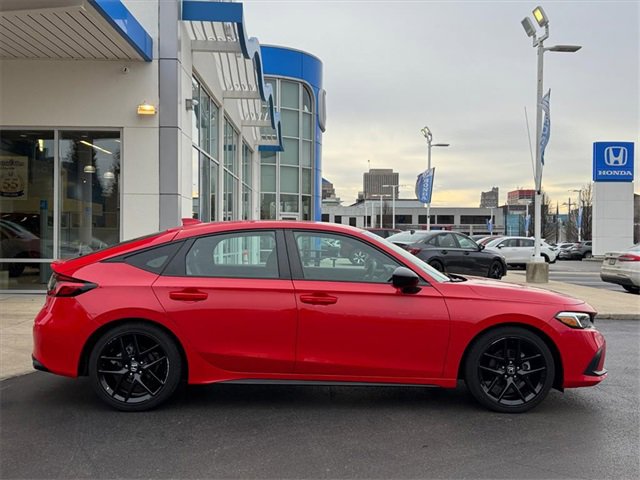 Certified 2023 Honda Civic Sport image 2